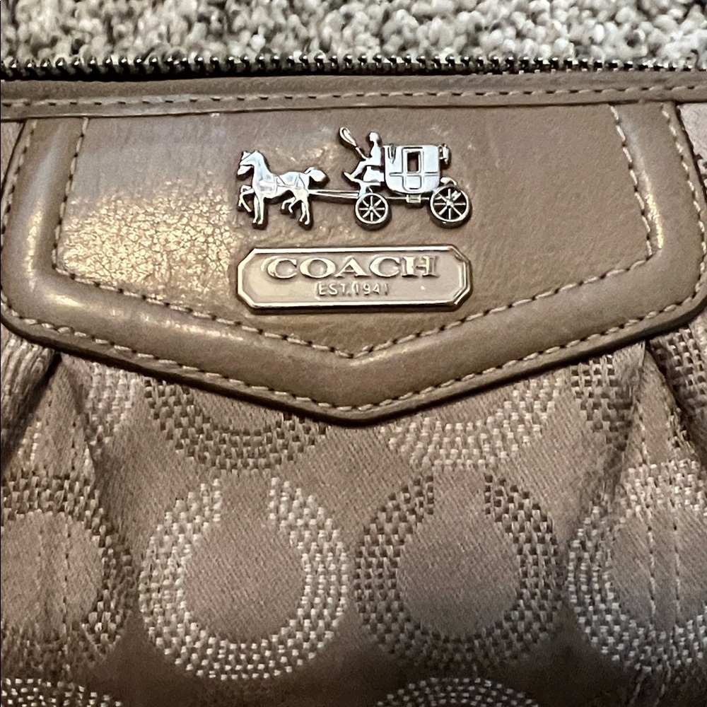 Coach Embossed Brown Wallet - Picture 3 of 8